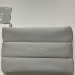 Rhode pouch